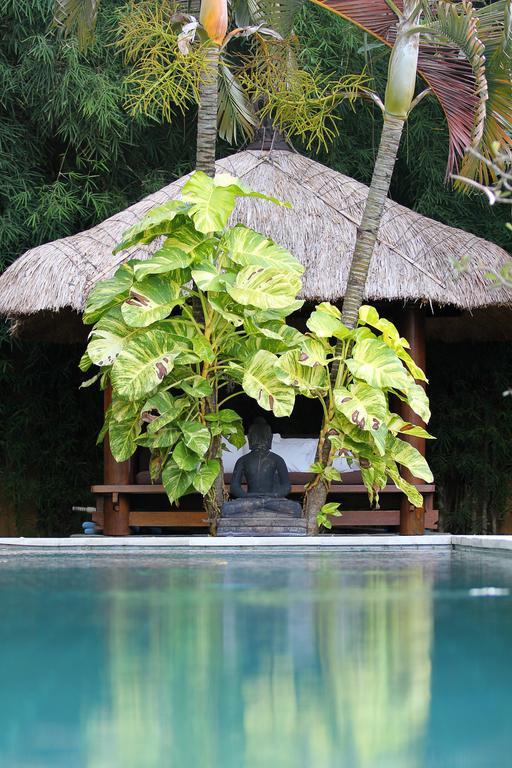 Villa Acacias