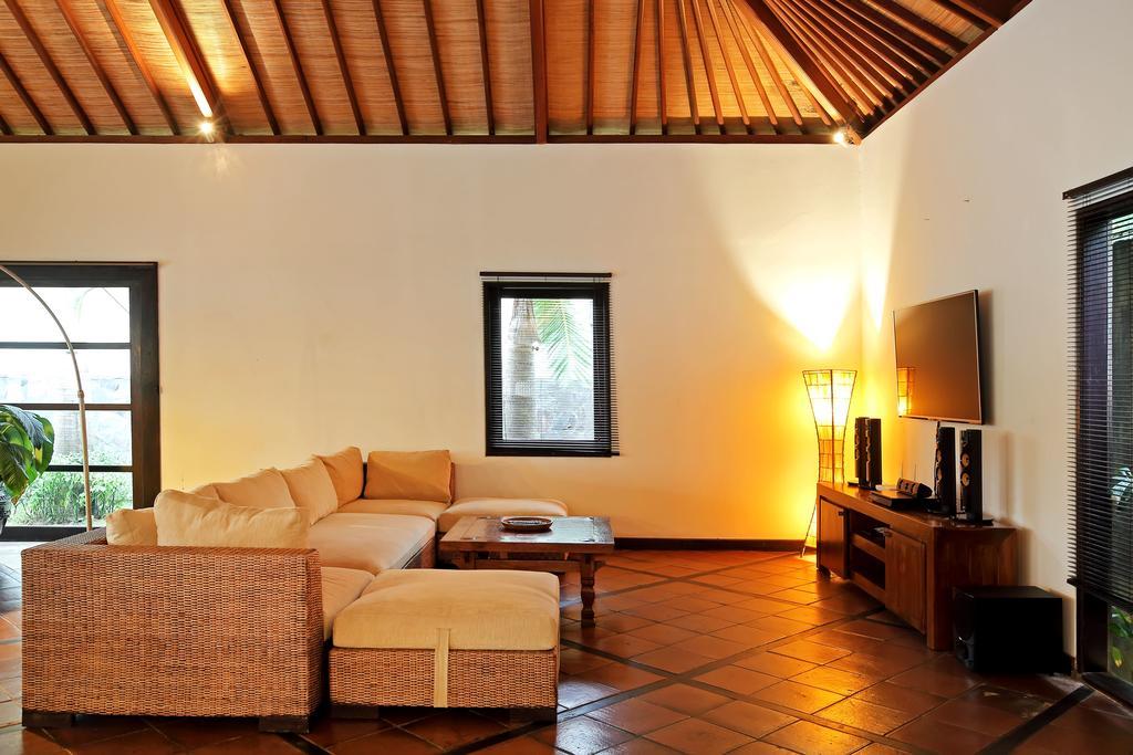 Villa Acacias Seminyak (Bali)